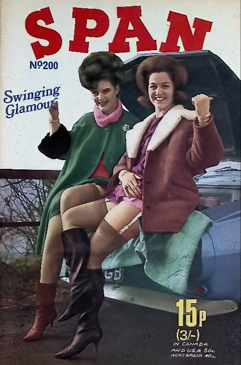 Қызыл телпекпен жаңа порно Көк колготки порно